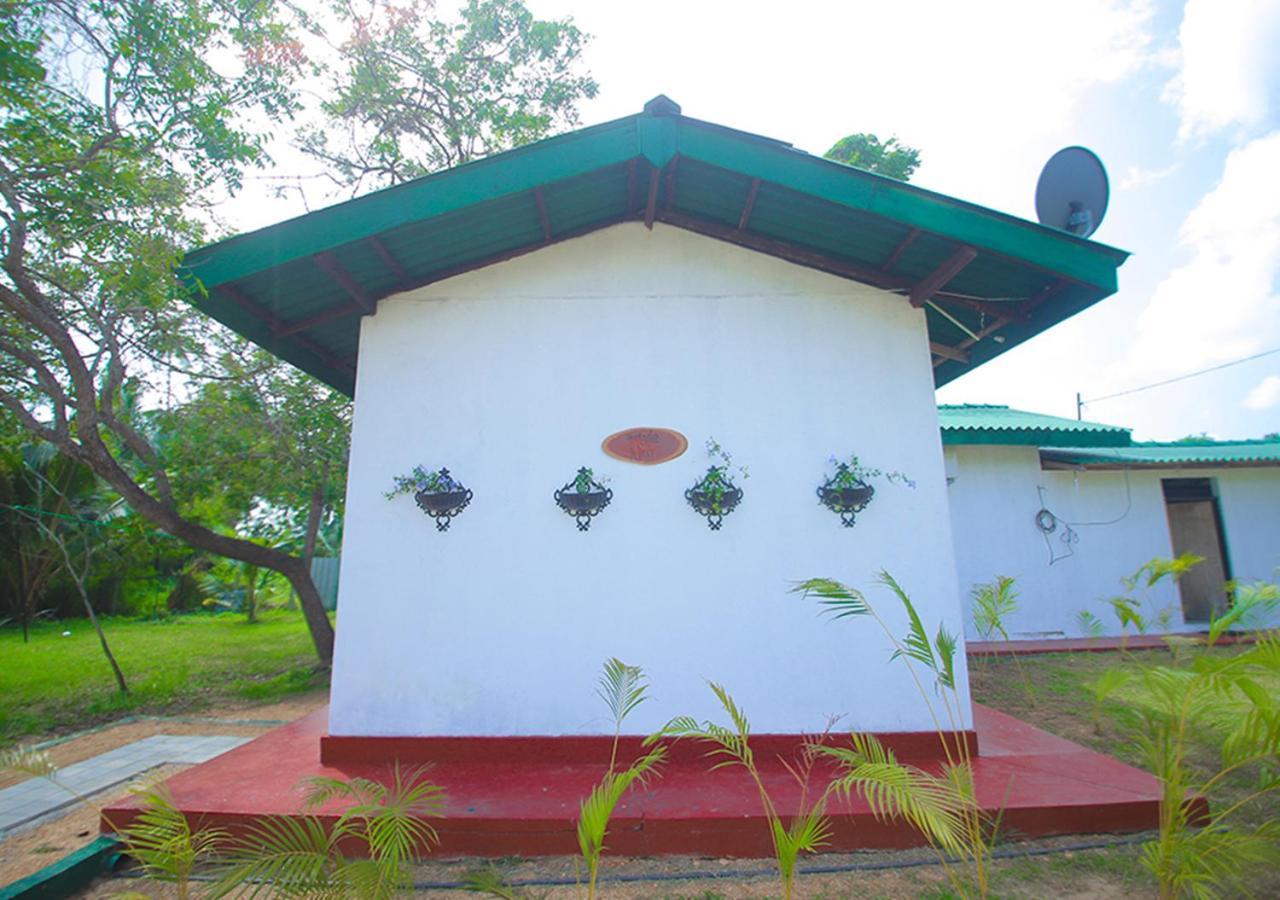 Bird Scenery Leisure Resort Tissamaharama Exterior foto