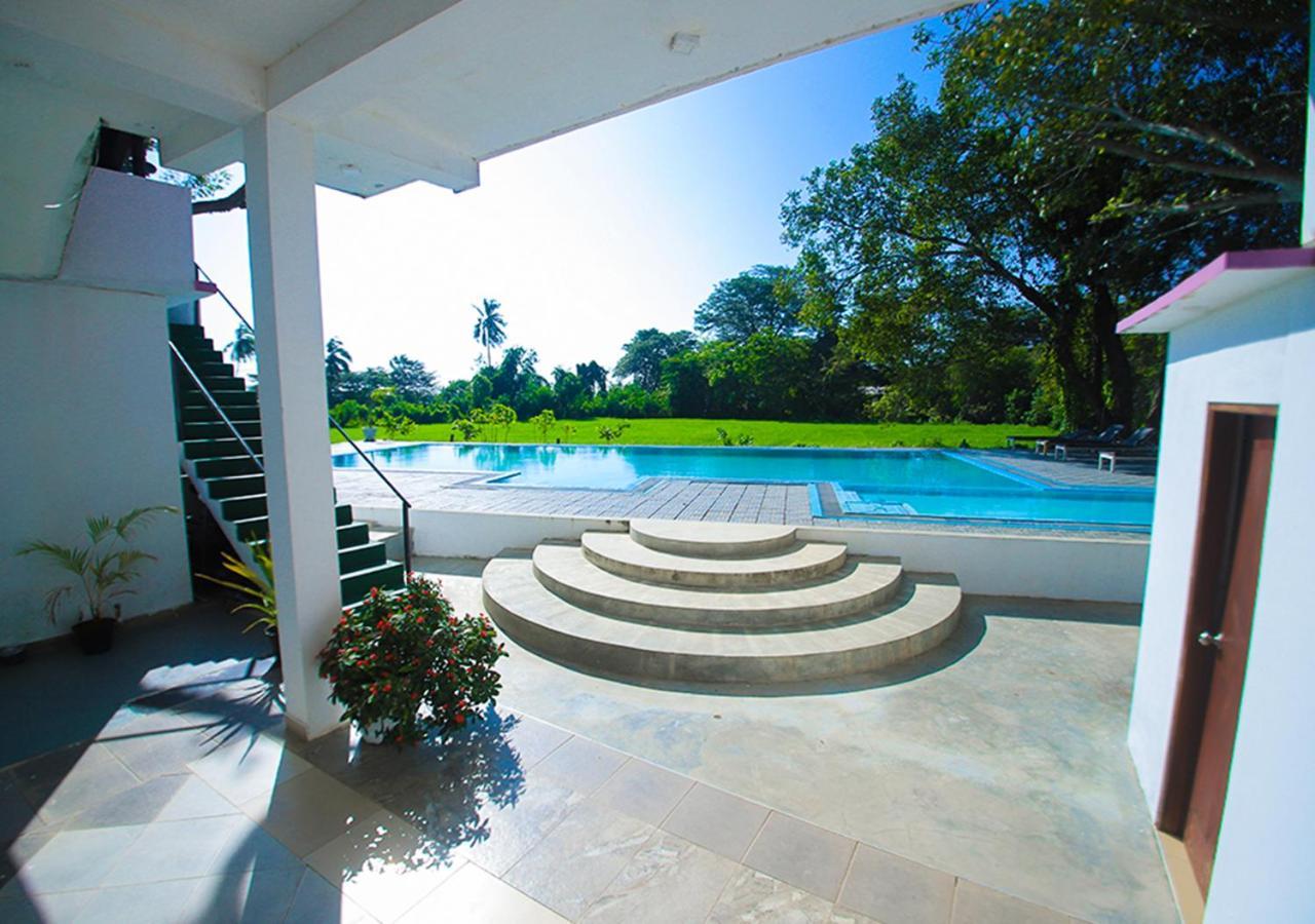 Bird Scenery Leisure Resort Tissamaharama Exterior foto